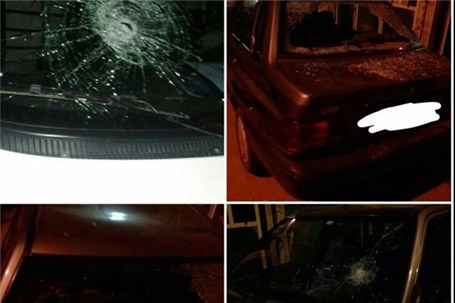 حمله عده ای از اراذل و اوباش به خودروهای پارک شده در ورامین