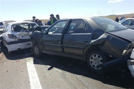 ۱۳ کشته و مصدوم در تصادف مرگبار در جاده جهرم-لار