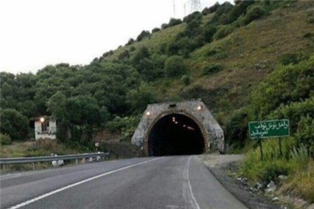 بارندگی تونل «شیرین سو»ی قزوین را بست