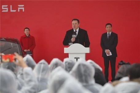 کلنگ ساخت«گیگافکتوری» تسلا در چین زده شد
