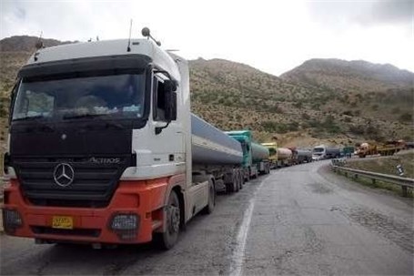 جلوگیری از قاچاق سوخت، علت صف کامیون‌ها در مرز بازرگان