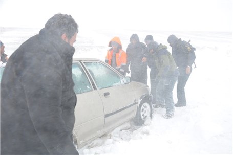 امدادرسانی به بیش از ۲۵۸خودرو طی برف اخیر در کهگیلویه و بویراحمد