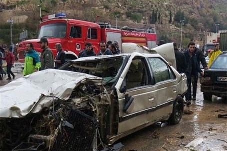 واژگونی سواری پژو در قزوین 2 کشته بر جای گذاشت