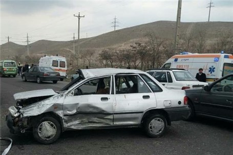 حوادث رانندگی در جاده های ساوه و زرندیه سه کشته و 2 مصدوم برجای گذاشت