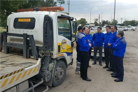 بازدیدمدیران ارشد ایساکو از ناوگان امداد رسانی ایران خودرو در خوزستان