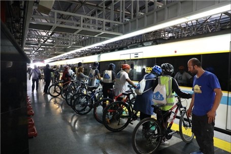 پای دوچرخه‌ها به ایستگاه‌های مترو‌ تهران باز شد