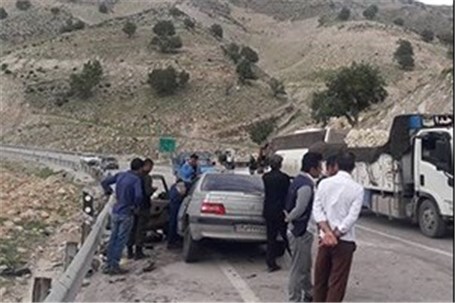 6 کشته و 5 مصدوم در تصادف پژو با وانت بار در حوزه استحفاظی فارس