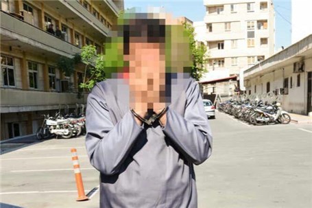 مواد فروشی که ۱۰ خودروی لوکس داشت با ۶۰ کیلو شیشه در تهران بازداشت شد
