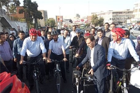 دعوت آذری‌جهرمی از وزیردفاع و ستاری برای پیوستن به سه‌شنبه‌های بدون خودرو