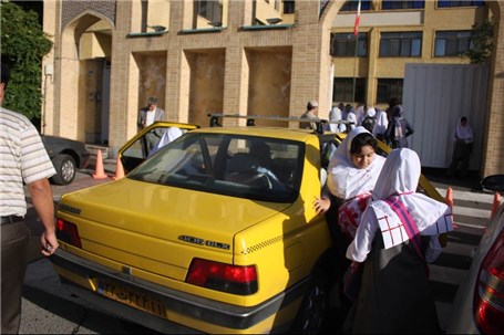 مشکلات سرویس‌ مدارس تا پایان مهر حل می‌شود
