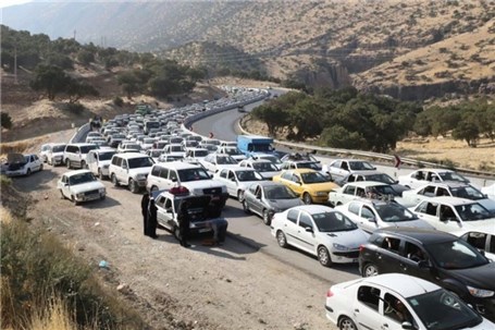 ترافیک نیمه سنگین و پرحجم در محورهای مرزی غرب کشور