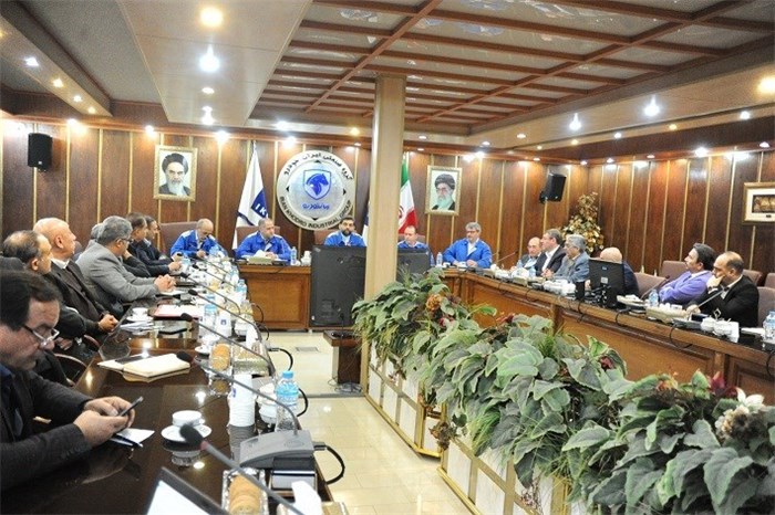بسته تشویقی برای نهضت داخلی سازی قطعات روی میز ایران خودرو