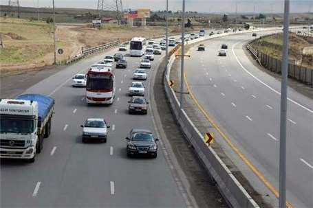 بکارگیری 250 دستگاه ادوات راهداری در جاده‌های استان تهران