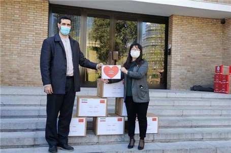 اهدا ده هزار ماسک توسط شرکت چری به کشور ایران