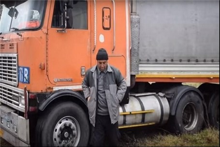 کامیون اهدایی به راننده ایرانی با معافیت گمرکی، ترخیص شد