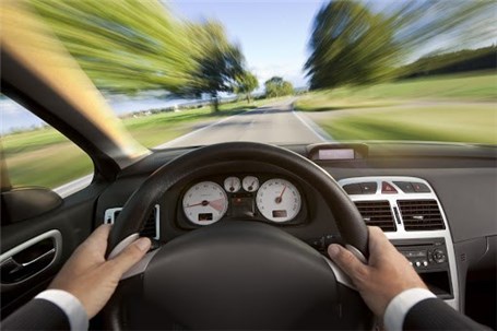 هدایت و کنترل وسیله نقلیه توسط رانندگان در شرایط مختلف