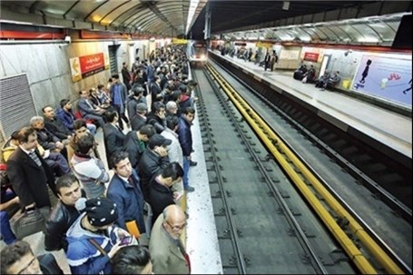 تردد بیش از ۵ میلیون مسافر با مترو تهران در روزهای کرونایی ۹۹