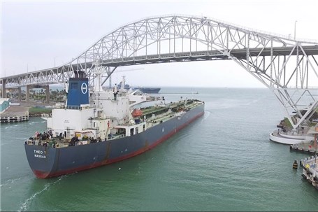 ذخیره بنزین در کشتی های گران قیمت آمریکایی به دلیل کاهش مصرف