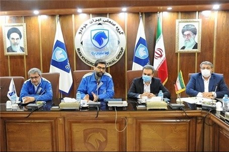 آمادگی بانک ملت برای تامین مالی طرح های اولویت دار ایران خودرو