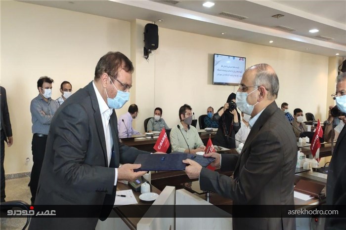 نشست هم اندیشی گروه صنعتی بارز با اساتید دانشگاه تهران برگزار شد