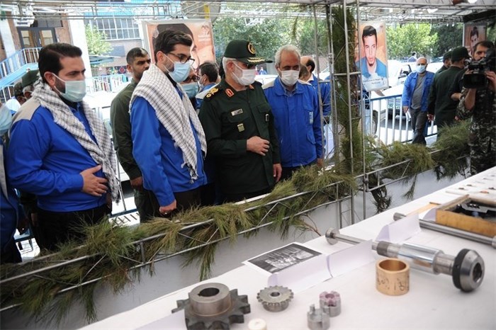 مدیران جهادی از هر بحرانی عبور می کنند