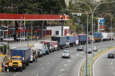 بازگشت صف‌های طولانی بنزین در ونزوئلا