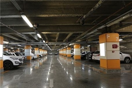 ورودی پارکینگ های خصوصی ۵ هزار تومان است