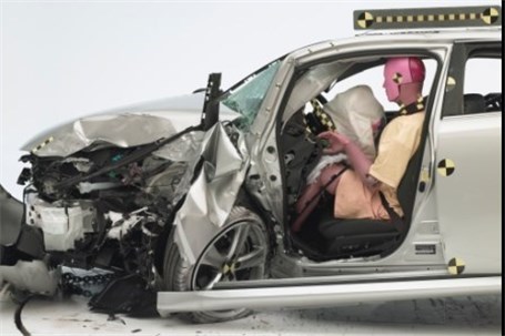 12 وسیله نقلیه که در تست تصادف IIHS امتیاز پایینی دریافت کرده‌اند