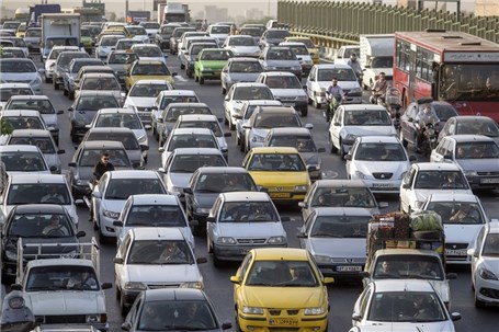 تردد بیش از دو میلیون وسیله نقلیه در محورهای لرستان