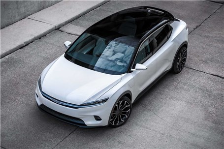 کرایسلر تا سال 2028 سه خودروی الکتریکی تولید می‌کند