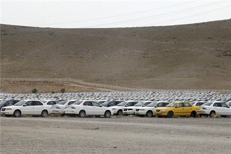 عدم تامین قطعات و روند ترخیص و پلاک‌گذاری عامل دپو خودرو در ایران خودروی تبریز