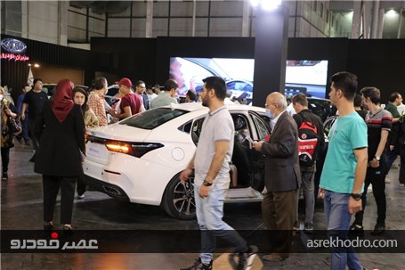 استقبال گسترده بازدیدکنندگان نمایشگاه خودرو مشهد از غرفه مدیران خودرو