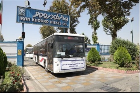 تحویل 100 دستگاه اتوبوس آتروس به وزارت کشور