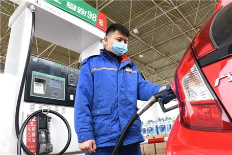 بنزین و دیزل در چین ارزان شد