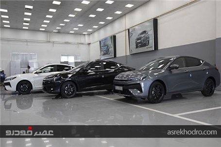 آغاز تحویل اولین سری از خودرو KMC J7 به مشتریان کرمان موتور