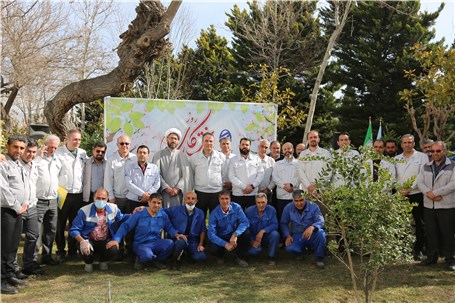 مراسم روز درخت کاری در شرکت زامیاد برگزار شد