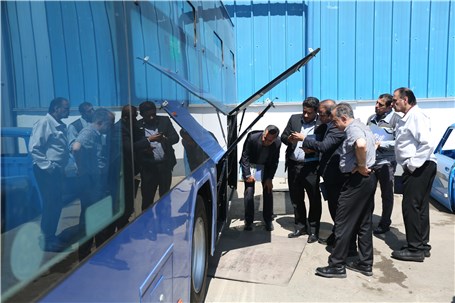 بازدید مدیران شرکت واحد اتوبوسرانی تهران از محصول جدید زامیاد