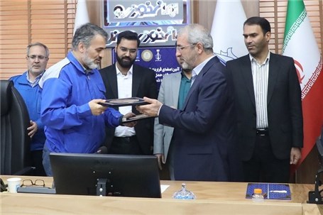 قرارداد خرید 40 دستگاه اتوبوس برقی ایران خودرو دیزل امضا شد