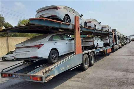 بیش از یک هزار خودرو خارجی از بندر شهید باهنر وارد شد