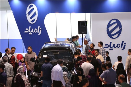 نمایش محصولات جدید زامیاد در نمایشگاه خودرو بوشهر