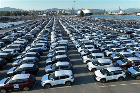 عرضه خودروهای وارداتی تا پایان امسال تکمیل می‌شود