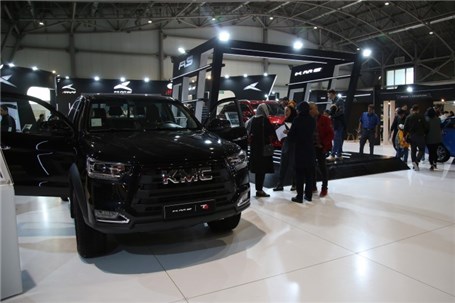 نمایشگاه خودرو کرمان آغاز به‌کار کرد