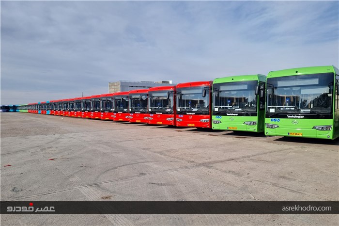 تحویل 25 دستگاه اتوبوس جدید به شهرداری تهران