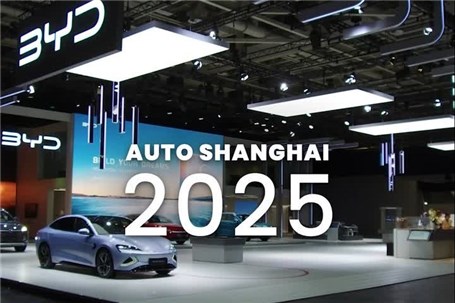 اختلاف نظر نهادهای دولتی چین بر سر برگزاری نمایشگاه خودرو شانگهای