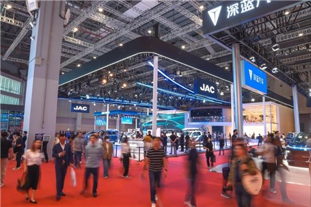 پلتفرم‌های نوین جک موتورز در نمایشگاه شانگهای ۲۰۲۵