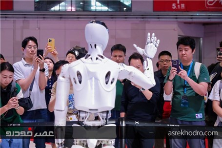 رونمایی از ربات انسان نمای Xpeng در نمایشگاه شانگهای