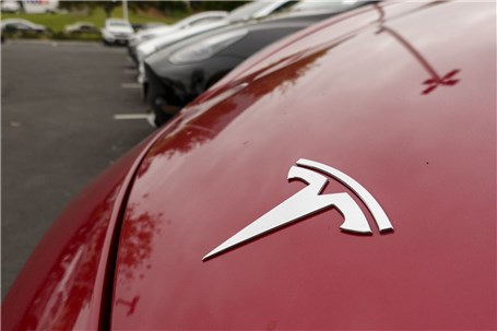 فراخوان تسلا برای هزاران خودروی برقی