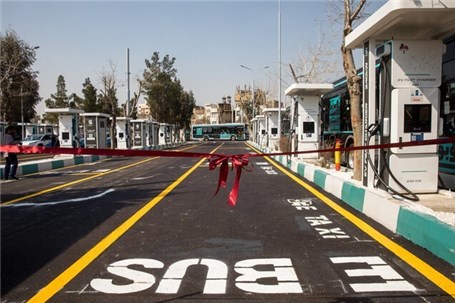 احداث ۵ ایستگاه‌ جدید شارژ خودروهای برقی در تهران تا پایان سال