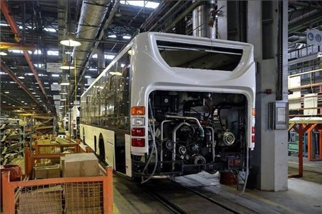 قرارداد‌های بلند مدت با اتوبوس‌سازان منعقد شود