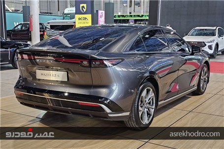 نگاهی به ویژگی‌های جذاب سدان مدرن بی‌‎ام‌کارز